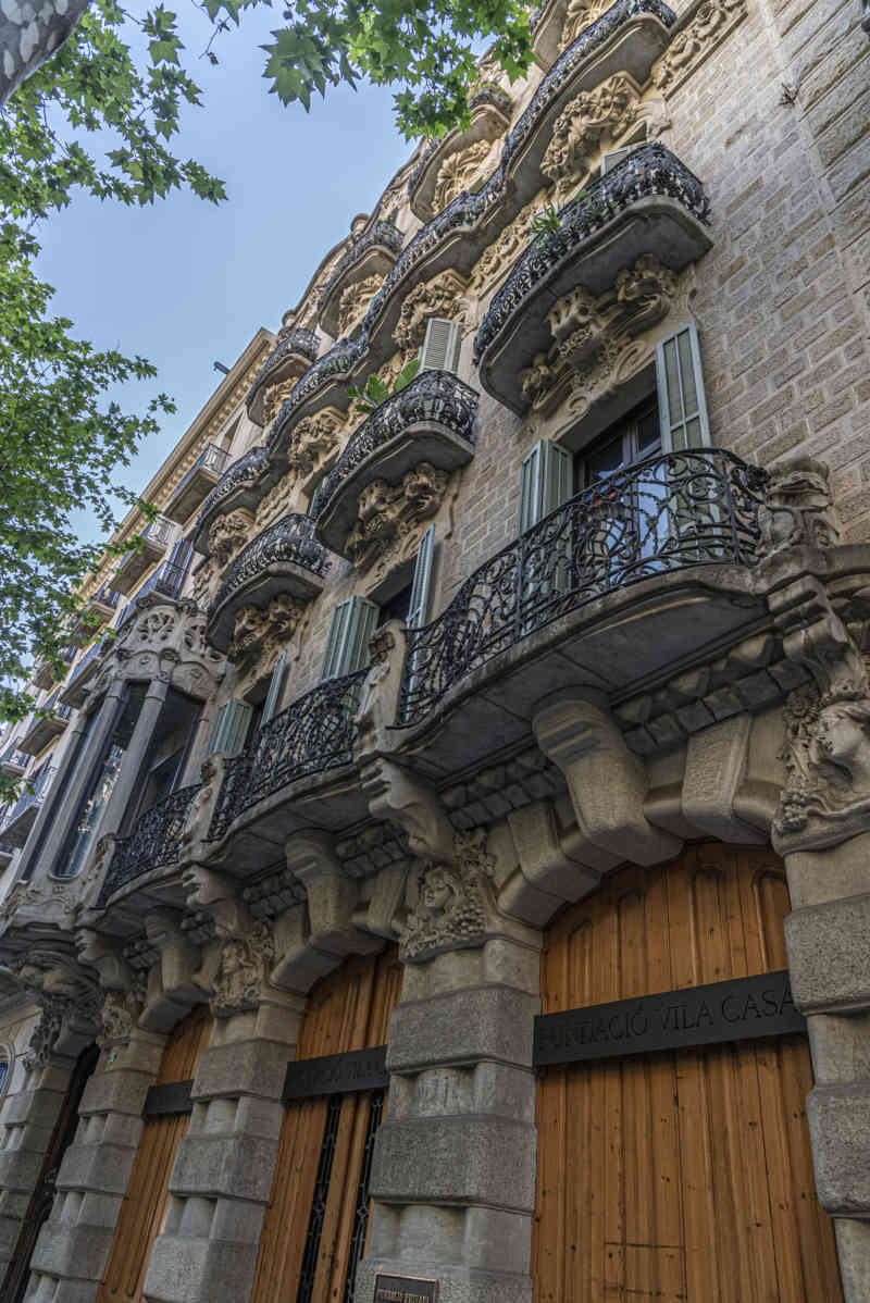 Barcelona - casa Antònia Puget 2.jpg